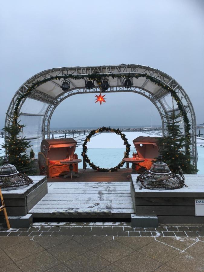 Yachthafentraum In 2 Minuten Am Seebruecke Yachthafen * Kuehlungsborn