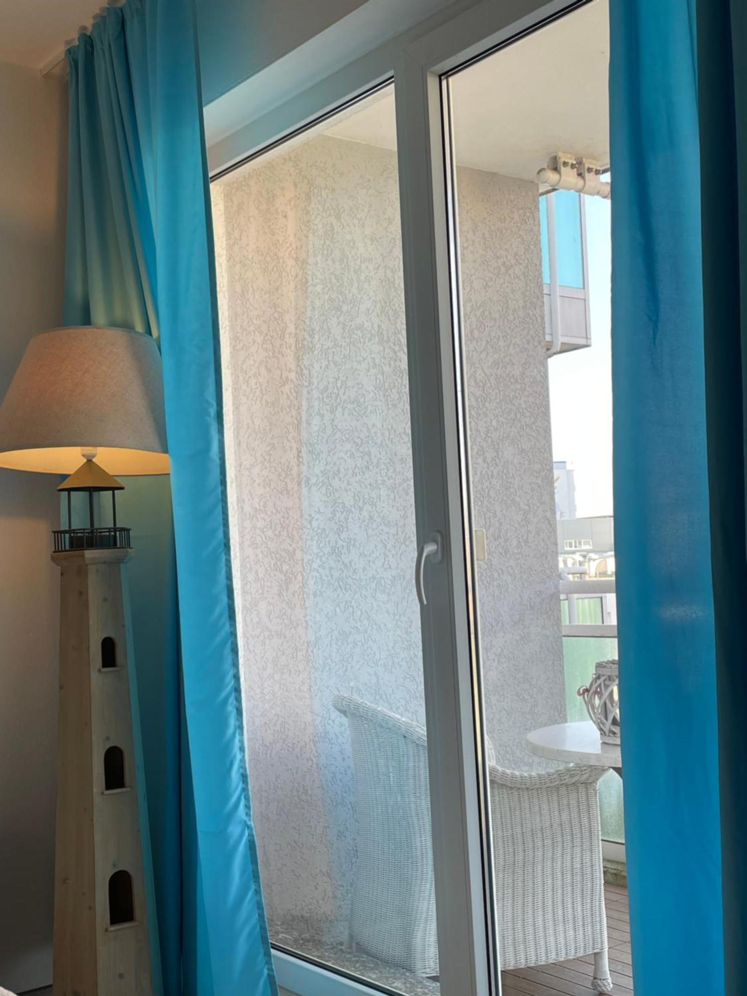 Yachthafentraum In 2 Minuten Am Seebruecke Yachthafen Apartment Kuehlungsborn